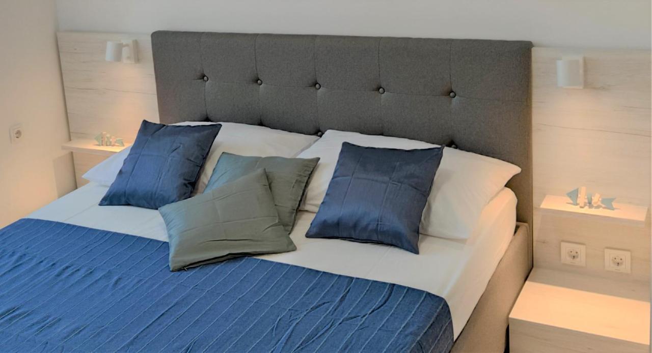 Apartments Riba Vis Dış mekan fotoğraf