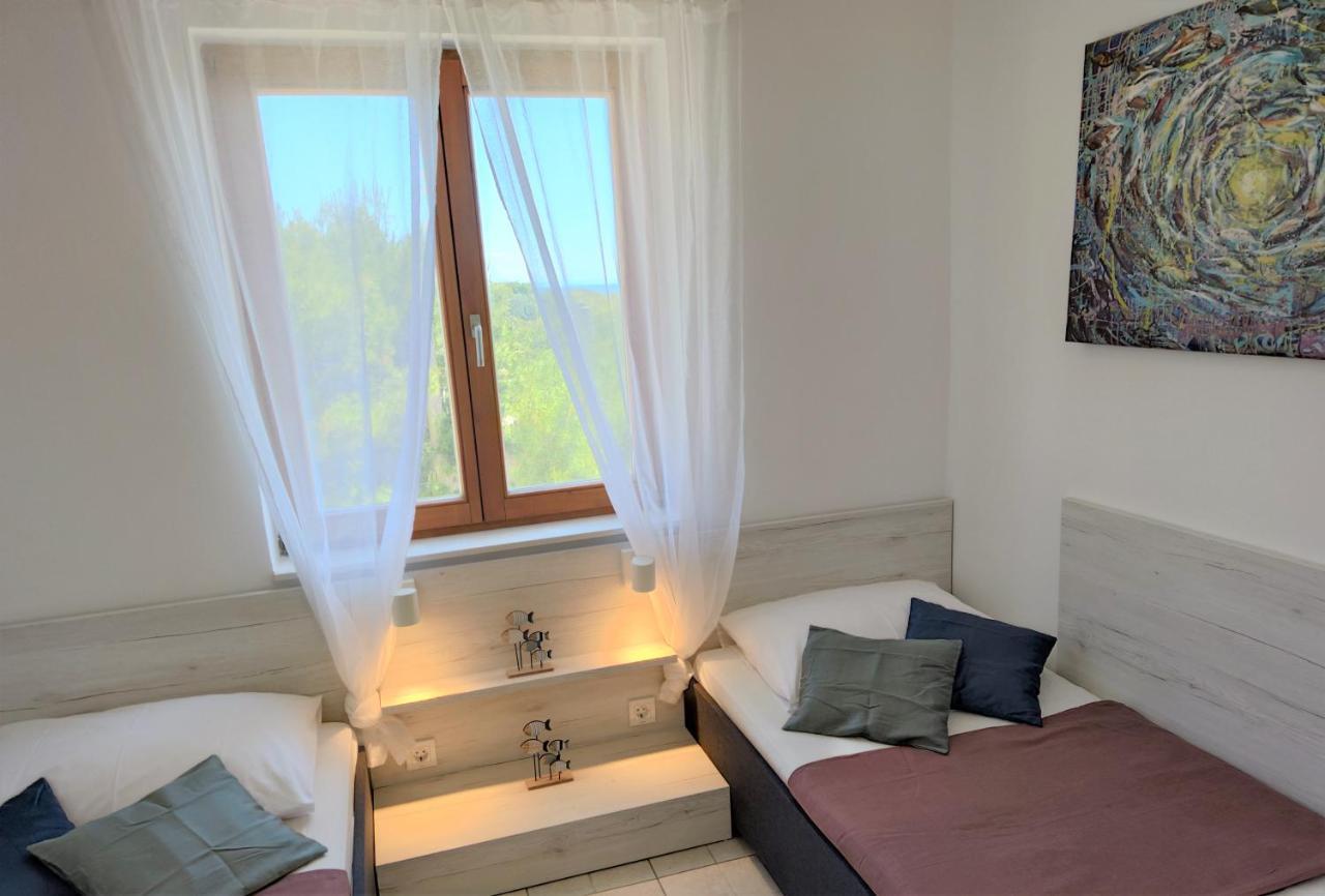 Apartments Riba Vis Dış mekan fotoğraf