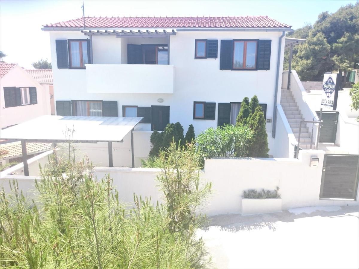 Apartments Riba Vis Dış mekan fotoğraf
